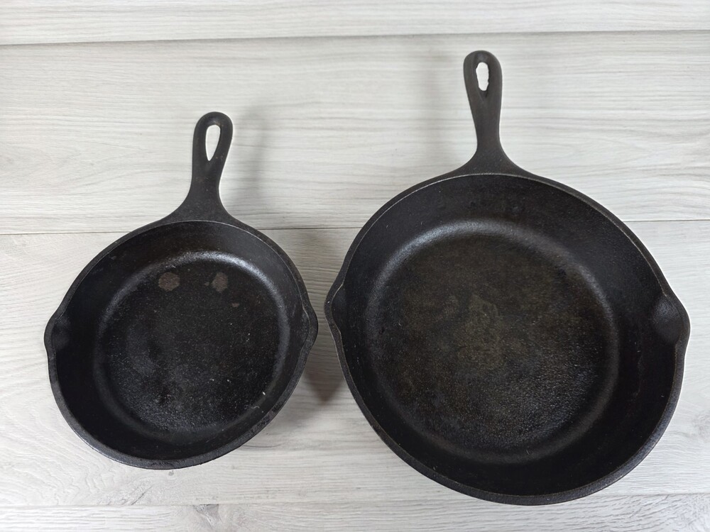 Lodge Cast Iron Skillet Set USA 5SK & 8SK Pre-Seasoned Frying Pans Pour g57